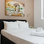아파트 Sunny & Beautiful Views, Amazing Design & Terrace By 360 Estates Lija