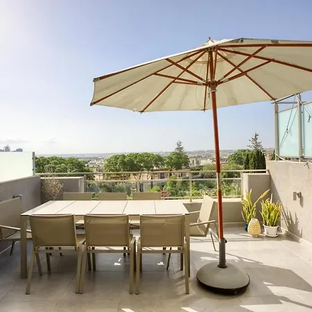 Sunny & Beautiful Views, Amazing Design & Terrace By 360 Estates *