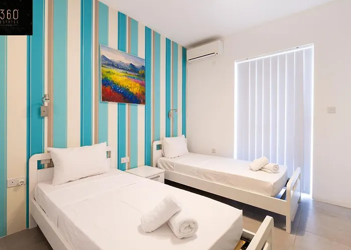 Sunny & Beautiful Views, Amazing Design & Terrace By 360 Estates Lija